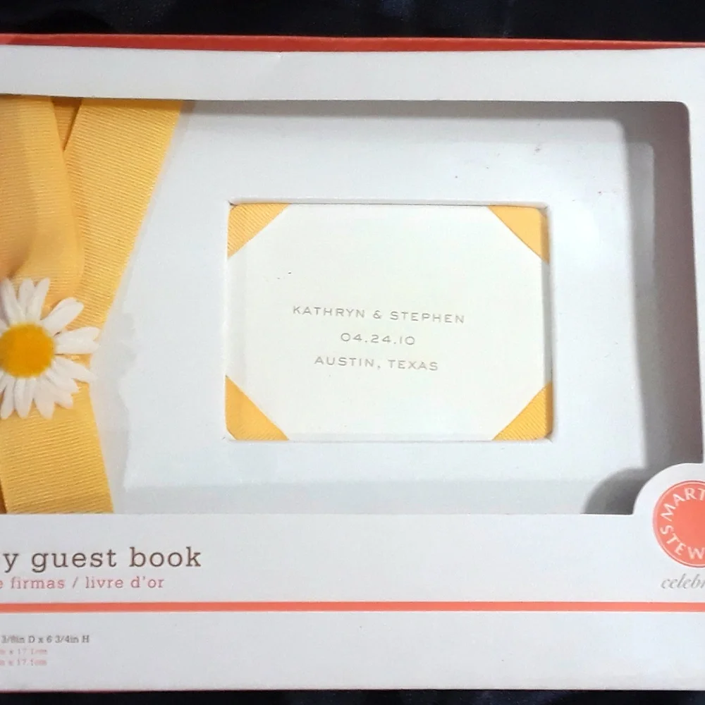 Daisy Guess Book by Martha Stewart